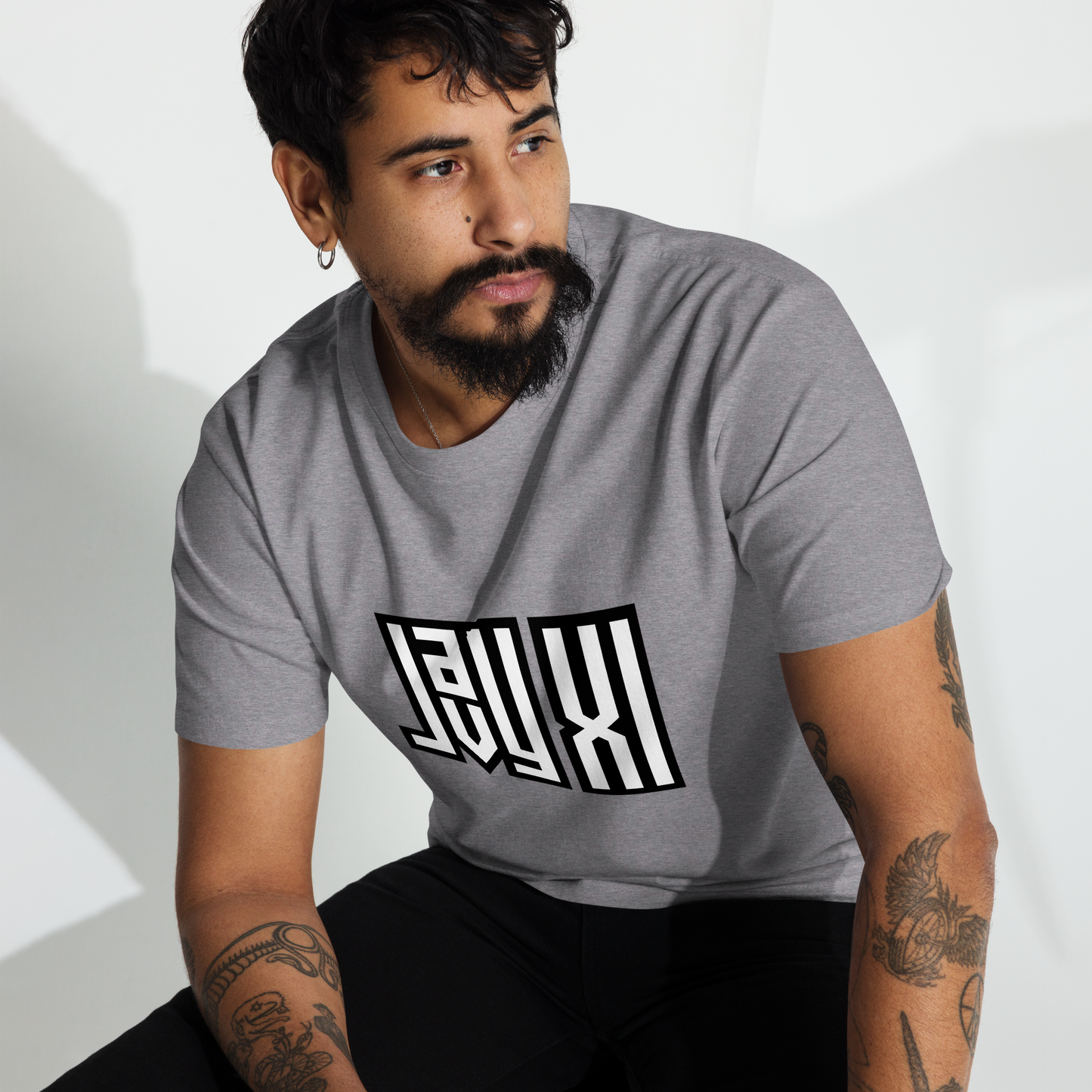 Javy XI - Classic Tee