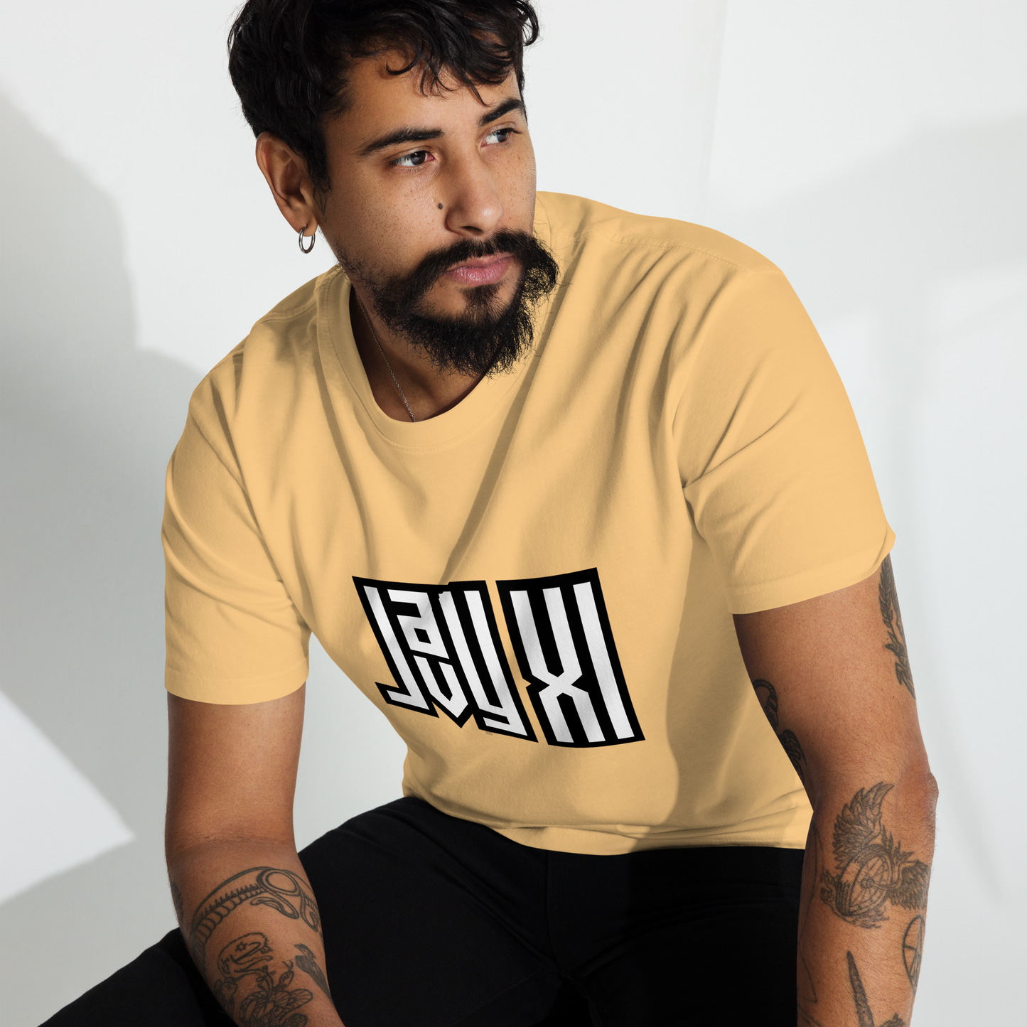 Javy XI - Classic Tee